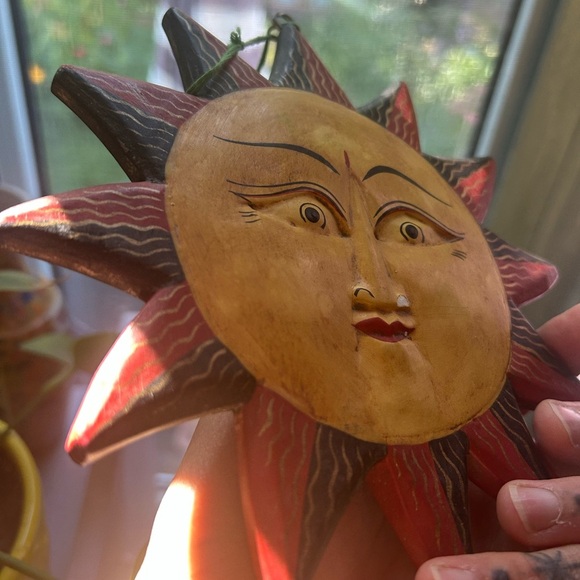 Vtg Wooden Hand Painted Sun Moon Face Hanging Ornament Christmas Indonesia 7” - Picture 14 of 16